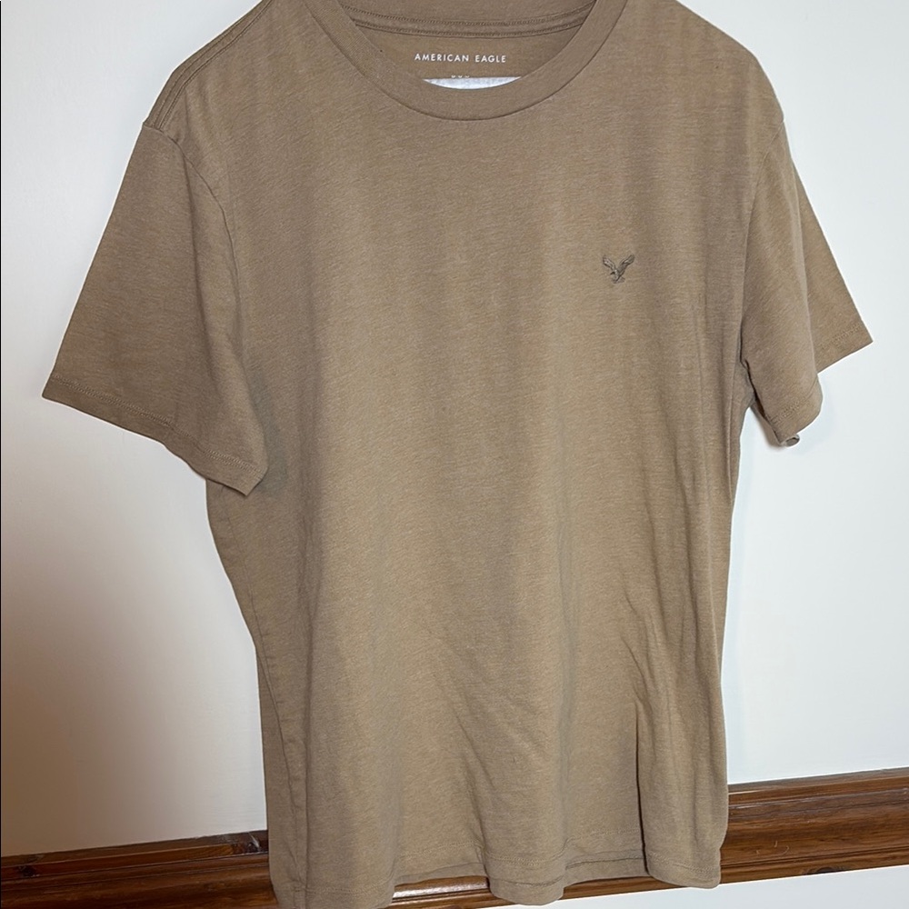 American Eagle Outfitters Tan Short Sleeve Tee